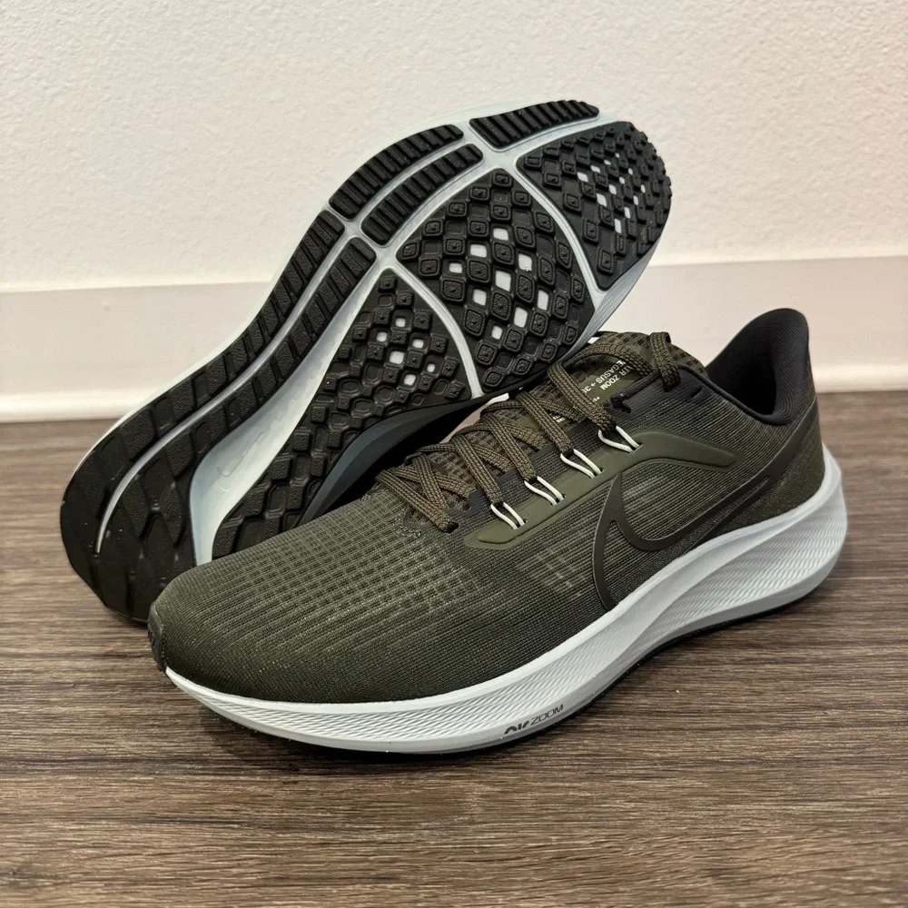 NIKE AIR ZOOM PEGASUS 39 sz 11.5